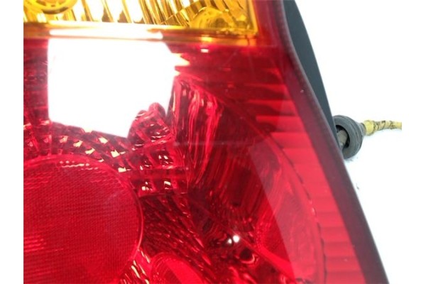 Recambio de piloto trasero izquierdo para hyundai accent (lc) referencia OEM IAM 9240125510  