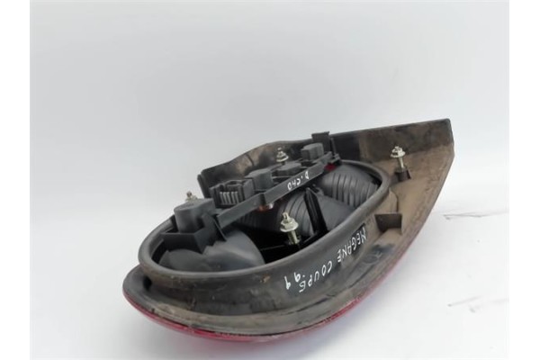 Recambio de piloto trasero derecho para renault megane i fase 2 coupe (da...) referencia OEM IAM   