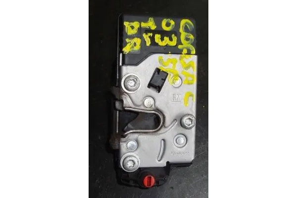 Recambio de cierre electromagnetico trasero derecho para opel corsa c 1.4 referencia OEM IAM 24414139  