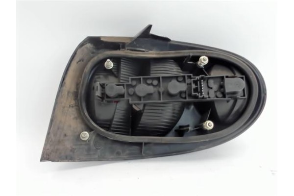 Recambio de piloto trasero izquierdo para renault megane i fase 2 coupe (da...) referencia OEM IAM   