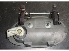 Recambio de maneta exterior delantero izquierda para opel corsa c 1.4 referencia OEM IAM 5138136  