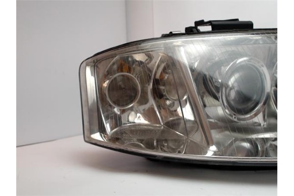 Recambio de faro delantero dcho para audi a6 berlina (4b2) 2.5 tdi referencia OEM IAM 5DV00776015 14846800 