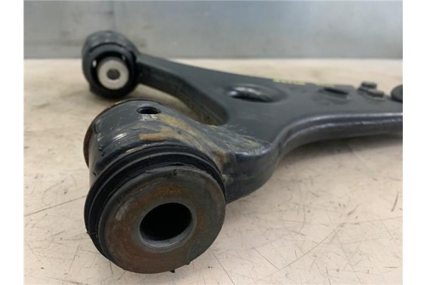 Recambio de brazo suspension delantero derecho para mercedes-benz clase b (bm 245) 2.0 180 cdi (245.207) referencia OEM IAM A169