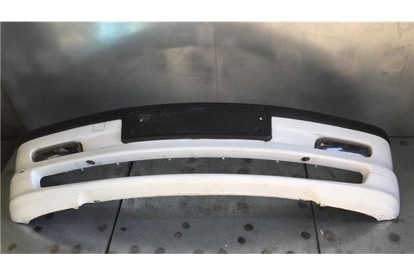 Recambio de paragolpes delantero para bmw serie 3 berlina (e46) 2.0 320i referencia OEM IAM 51118195284  