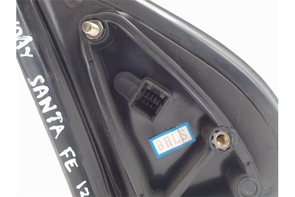 Recambio de retrovisor electrico izquierdo para hyundai santa fe (sm) referencia OEM IAM E4012147  