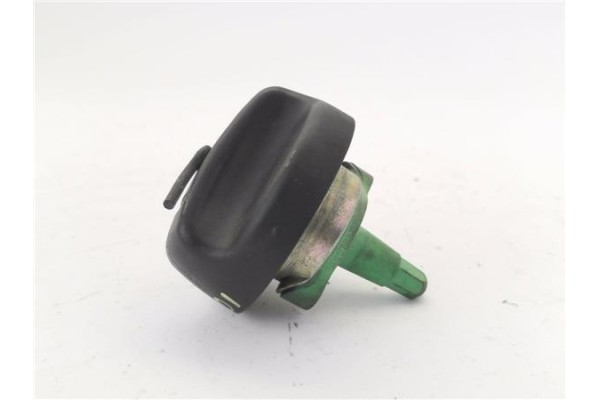 Recambio de tapon combustible para bmw serie 3 touring (e46) 2.2 320i referencia OEM IAM 7786331C  