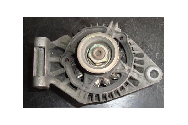 Recambio de alternador para ford focus (daw, dbw) 1.6 16v referencia OEM IAM 63321679 98AB10300GF  Recambio de alternador para ford focus (daw, dbw) 1.6 16v referencia OEM IAM 63321679 98AB10300GF