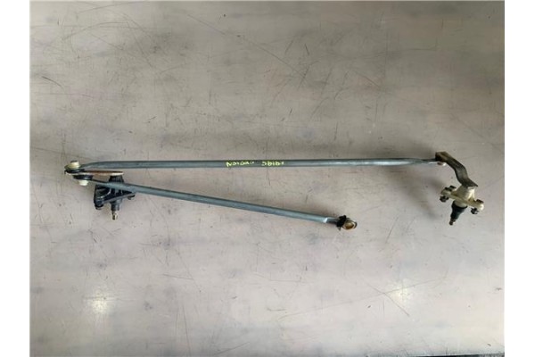 Recambio de varillaje limpiaparabrisas para nissan pickup (d22) 2.5 d 4wd referencia OEM IAM 2885001G60  