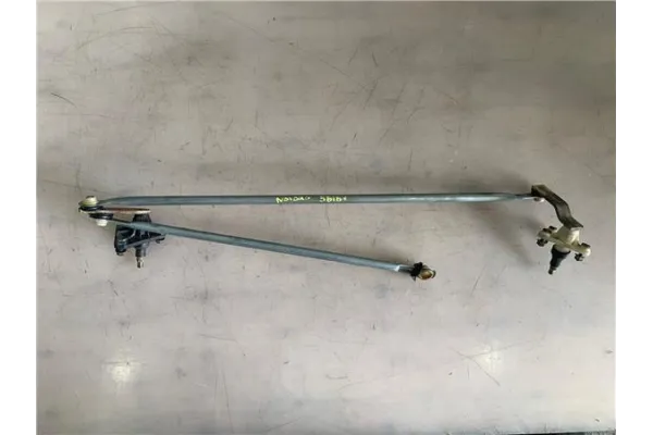 Recambio de varillaje limpiaparabrisas para nissan pickup (d22) 2.5 d 4wd referencia OEM IAM 2885001G60  