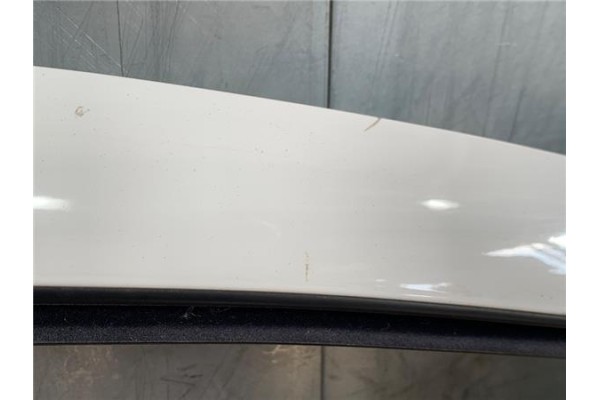 Recambio de puerta delantero derecha para citroen c3 1.4 attraction referencia OEM IAM 9004CG  