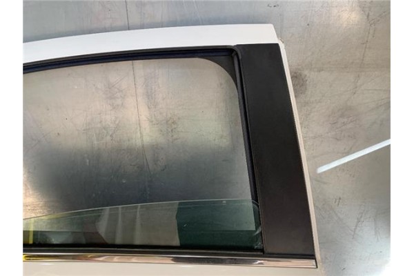 Recambio de puerta trasero derecha para citroen c3 1.4 attraction referencia OEM IAM 9004CJ  