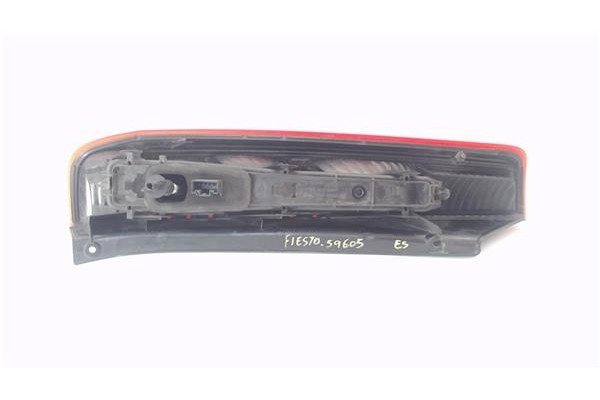 Recambio de piloto trasero derecho para ford fiesta v (jh_, jd_) 1.6 tdci referencia OEM IAM 1324561 2S5113A602B 