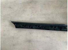 Recambio de moldura aleta delantero derecha para renault grand scenic iv 1.2 tce referencia OEM IAM 641340859R  