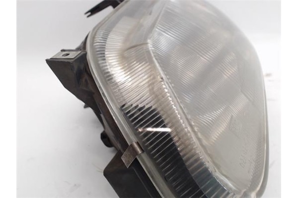 Recambio de faro delantero izquierdo para renault megane i scenic (ja0) referencia OEM IAM 37701672734  
