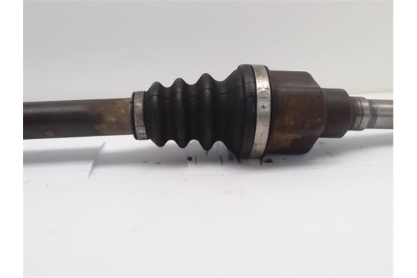 Recambio de palier delantero derecho para citroen c3 1.4 i referencia OEM IAM 9638016480  