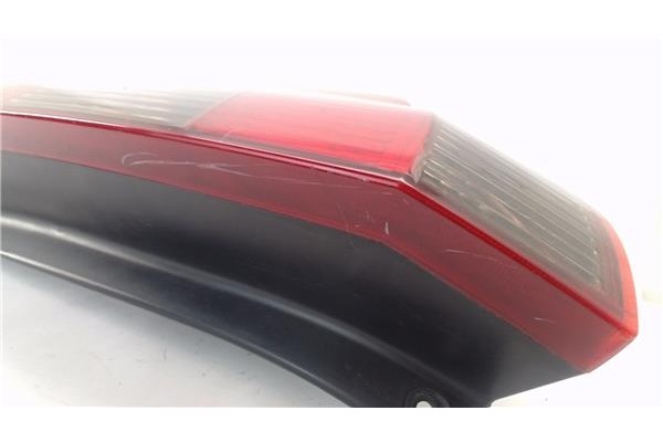 Recambio de piloto trasero derecho para ford fiesta v (jh_, jd_) 1.6 tdci referencia OEM IAM 1324561 2S5113A602B 