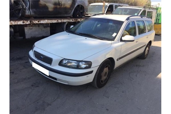 volvo v70 familiar del año 2001