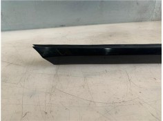 Recambio de moldura aleta delantero izquierda para renault grand scenic iv 1.2 tce referencia OEM IAM 641351830R 641C12177R 