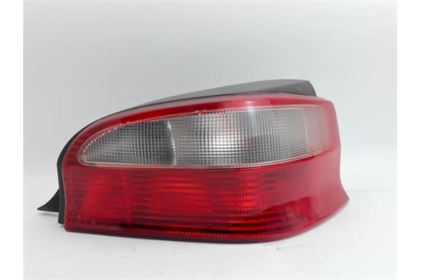 Recambio de piloto trasero derecho para citroen saxo referencia OEM IAM   