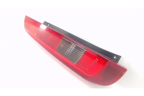 Recambio de piloto trasero izquierdo para ford fiesta v (jh_, jd_) 1.6 tdci referencia OEM IAM 1324570 2S5113A603A 