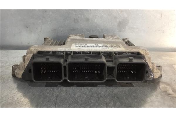 Recambio de centralita para renault master ii furgón (fd) 2.5 dci 120 referencia OEM IAM 8200311550 0281011432 