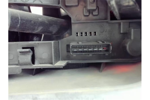 Recambio de piloto trasero derecho para citroen saxo referencia OEM IAM   