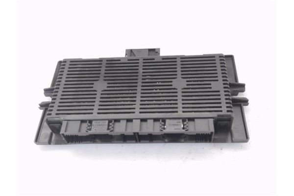 Recambio de modulo electronico para bmw serie 1 berlina (e81/e87) 2.0 118d referencia OEM IAM 6135695548801  