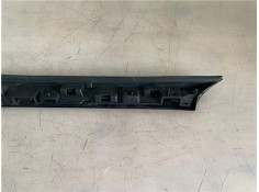 Recambio de moldura aleta delantero izquierda para renault grand scenic iv 1.2 tce referencia OEM IAM 641351830R 641C12177R 