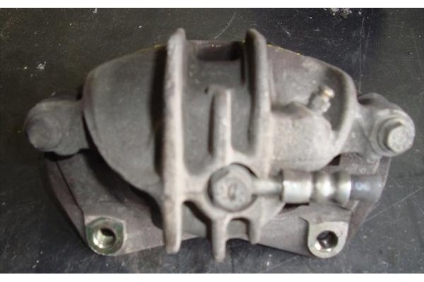 Recambio de pinza freno delantero derecha para volvo v40 familiar 1.9 di referencia OEM IAM 8251695 32326113/4 