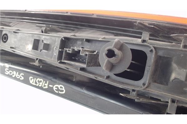 Recambio de piloto trasero izquierdo para ford fiesta v (jh_, jd_) 1.6 tdci referencia OEM IAM 1324570 2S5113A603A 
