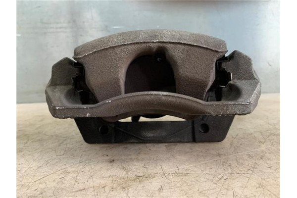 Recambio de pinza freno delantero derecha para mercedes-benz clase b (bm 245) 2.0 180 cdi (245.207) referencia OEM IAM A16942010