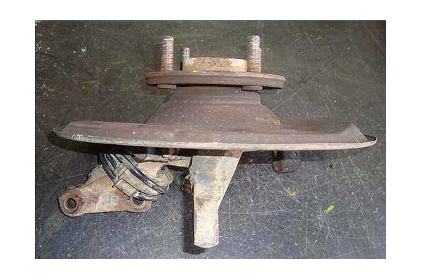 Recambio de mangueta delantero derecha para volvo v40 familiar 1.9 di referencia OEM IAM 30884173  