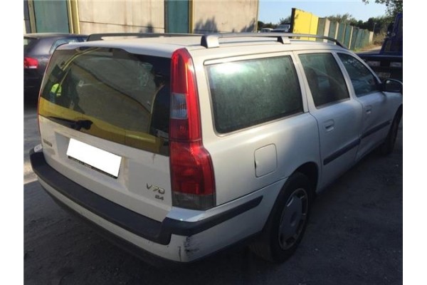 volvo v70 familiar del año 2001