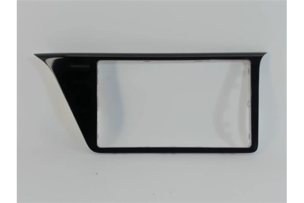 Recambio de embellecedor salpicadero para toyota c-hr 2.0 hibrido referencia OEM IAM 55405F4040  