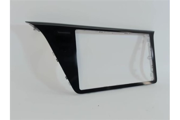 Recambio de embellecedor salpicadero para toyota c-hr 2.0 hibrido referencia OEM IAM 55405F4040  