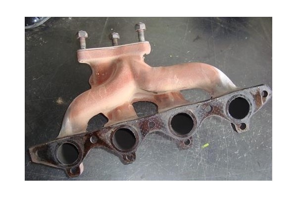 Recambio de colector escape para hyundai accent (x3) 1.3 referencia OEM IAM 2851122300  