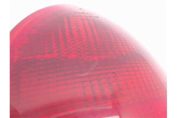 Recambio de piloto trasero derecho para opel corsa b referencia OEM IAM   