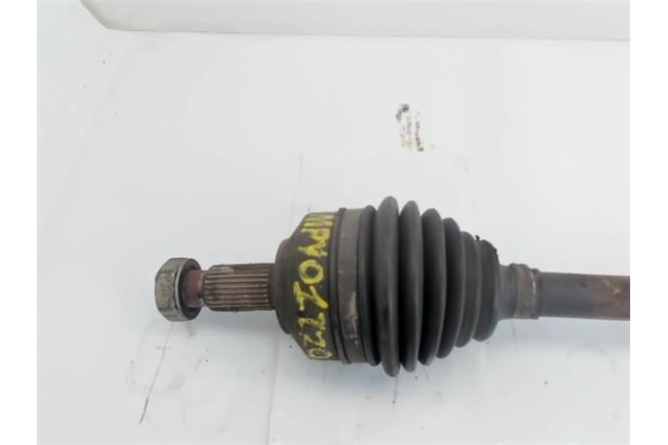 Recambio de palier delantero izquierdo para citroen jumpy (u6u) 1.9 td referencia OEM IAM 3272L1  