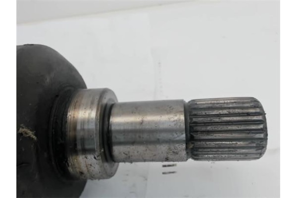 Recambio de palier delantero izquierdo para citroen jumpy (u6u) 1.9 td referencia OEM IAM 3272L1  