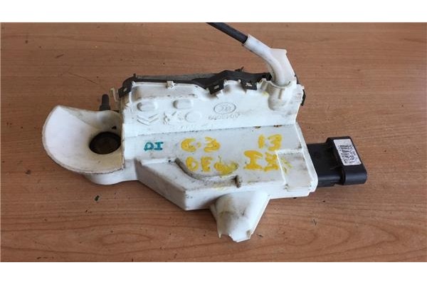 Recambio de cierre electromagnetico delantero izquierdo para citroen c3 1.6 exclusive referencia OEM IAM A048059  