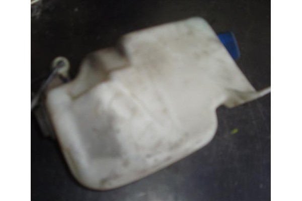 Recambio de deposito limpiaparabrisas para volkswagen golf iv berlina (1j1) 1.6 referencia OEM IAM 1J0955453P  
