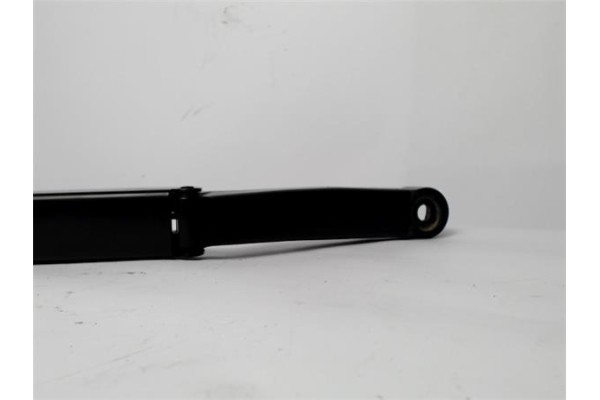 Recambio de brazo limpiaparabrisas delantero derecho para toyota corolla (e21) híbrido hybrid active referencia OEM IAM 85211024