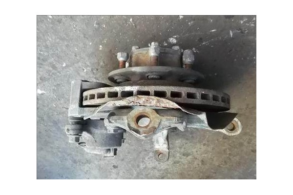 Recambio de mangueta delantero derecha para mitsubishi l 200 (k6/7)(1996) 2.5 td (k64t) referencia OEM IAM   