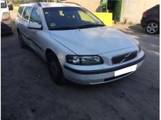 volvo v70 familiar del año 2001