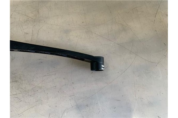 Recambio de brazo limpiaparabrisas delantero derecho para kia rio (ub) 1.2 basic referencia OEM IAM 983111W000  