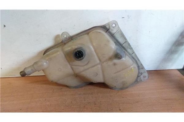 Recambio de botella expansion para audi a4 berlina (b5) 1.9 tdi referencia OEM IAM 8D0121403C  