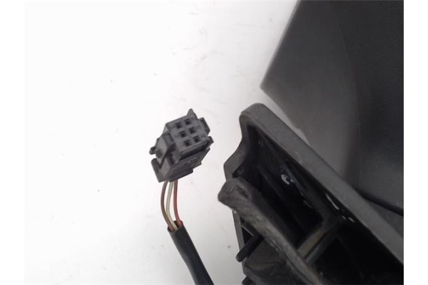 Recambio de retrovisor electrico izquierdo para citroen c3 referencia OEM IAM 011019  