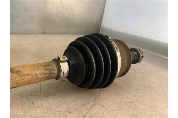 Recambio de palier delantero izquierdo para fiat ii panda (169) 1.2 referencia OEM IAM 46308260  