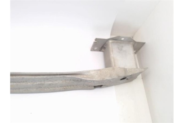 Recambio de refuerzo paragolpes trasero para chevrolet cruze 2.0 ls referencia OEM IAM 12776325 L02272 