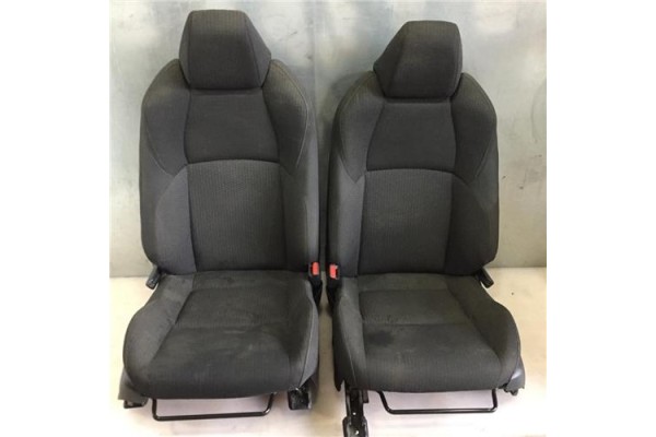 Recambio de juego asientos para toyota c-hr 2.0 hibrido referencia OEM IAM   